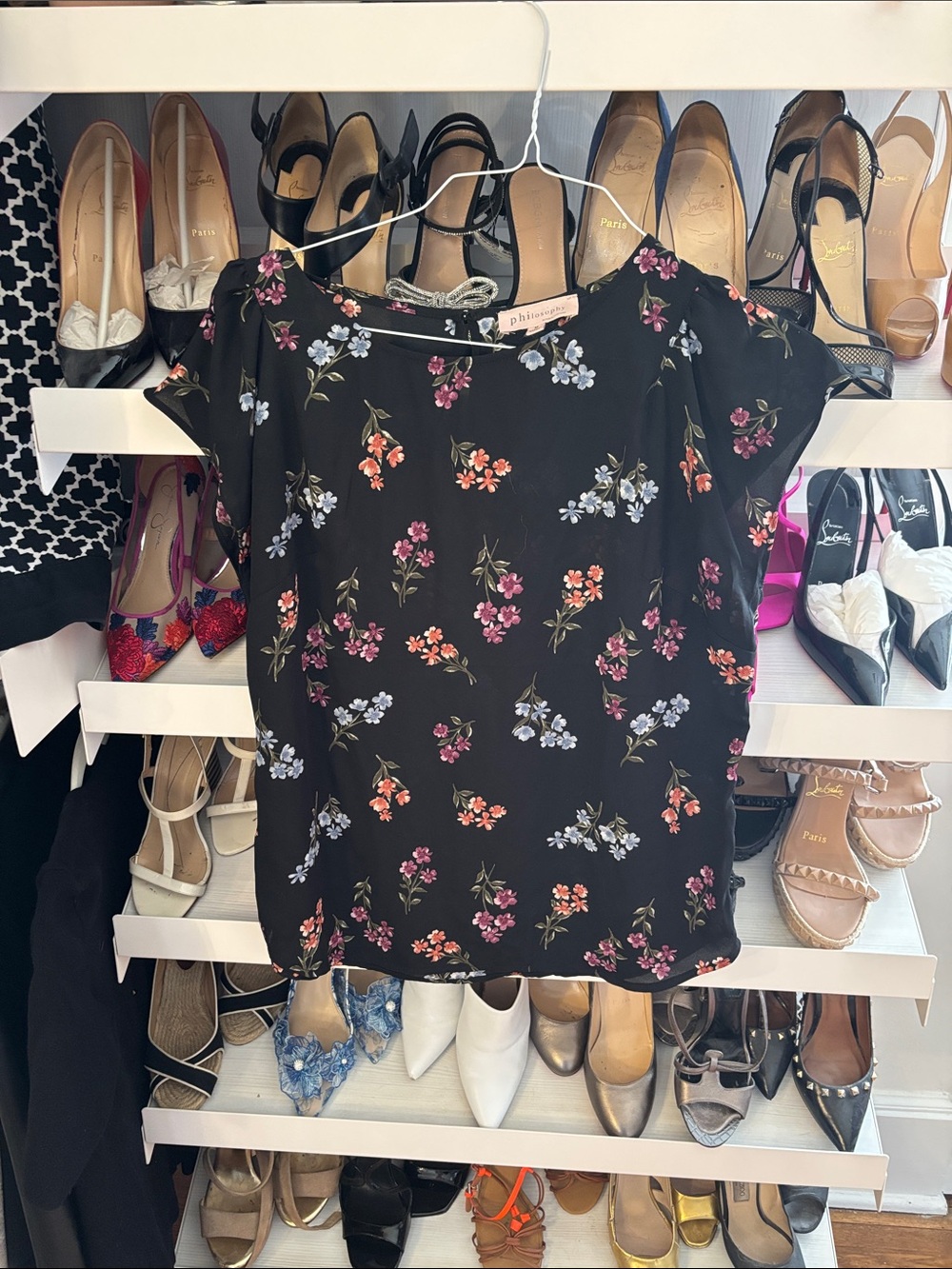 Philosophy Black Floral Cap-Sleeve Blouse